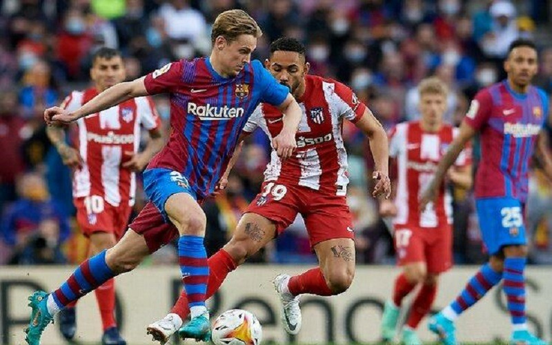 Barca's defensive midfielders: Outstanding names defining the midfield identity. 3 image 7